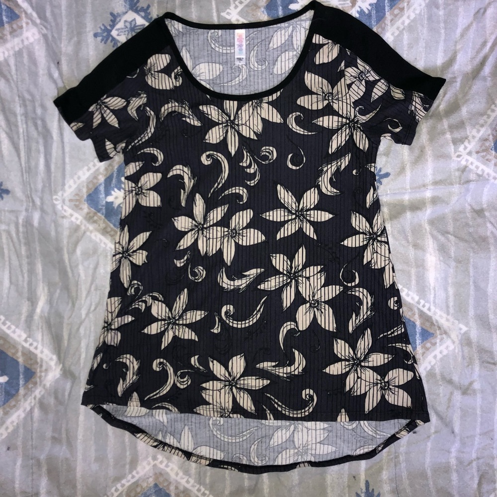 NWOT Classic Tee